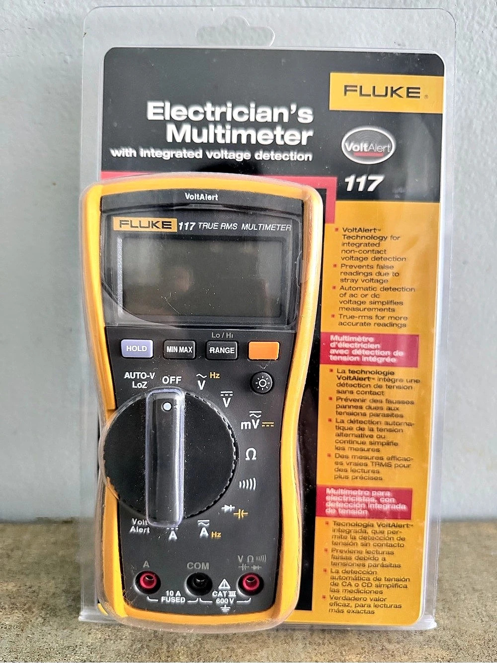 Fluke 117 True RMS Multimeter True RMS Multimeter NWT